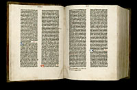 Image of the Gutenberg Bible open to pages 008 verso and 009 recto.